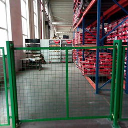 實(shí)體工廠批發(fā)倉庫隔離帶、車間防護(hù)網(wǎng)與批發(fā)市場(chǎng)隔離網(wǎng)采購(gòu)全解析